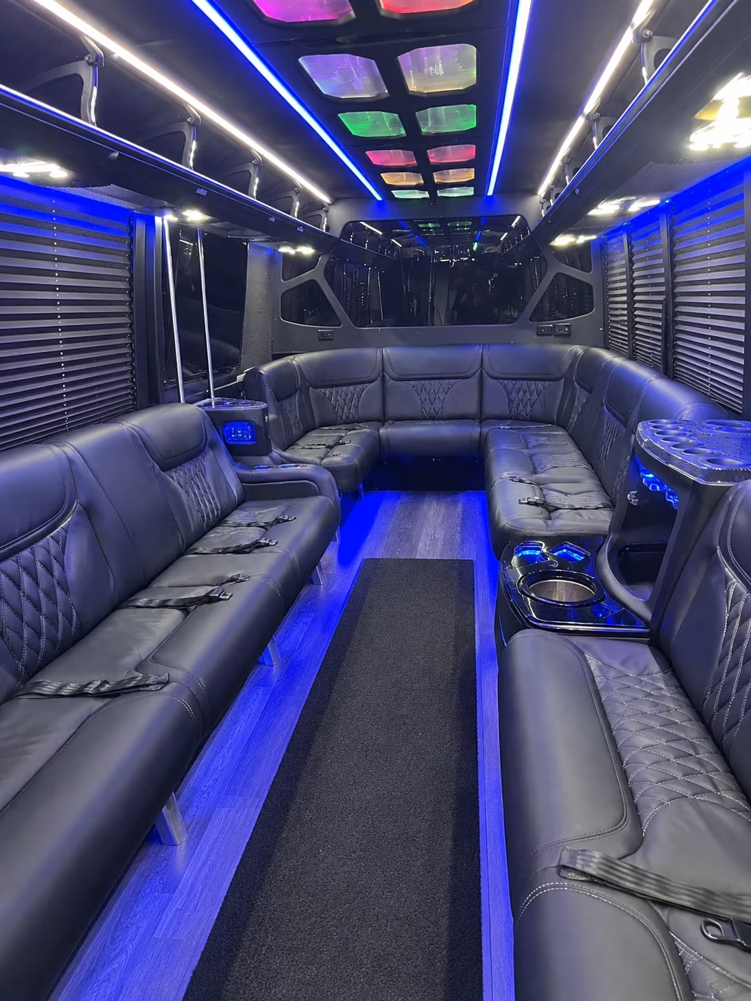 Portsmouth Heights Winery Tour & Pub Crawl Transportation