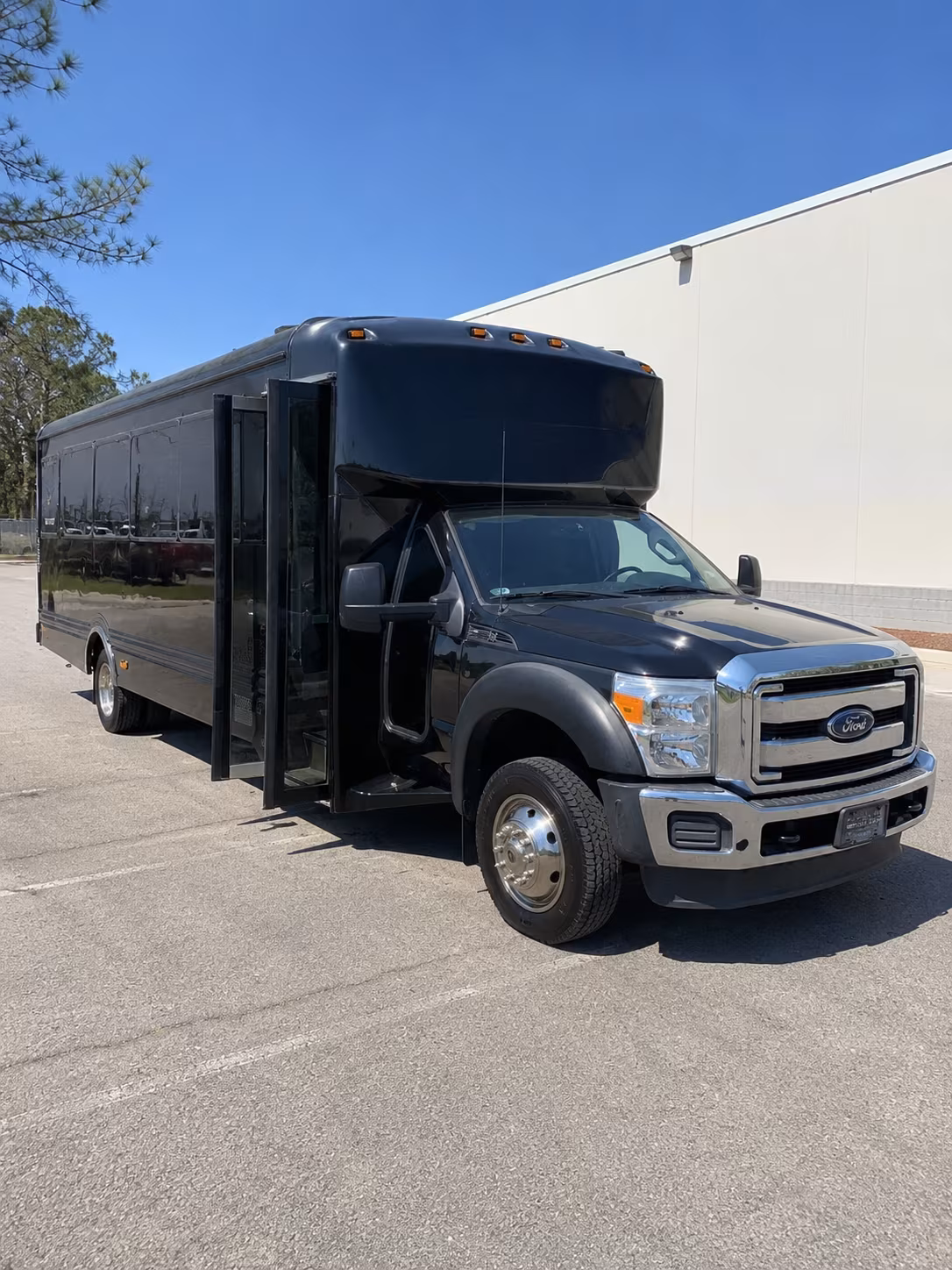 Virginia Beach Wedding Transportation party bus exterior