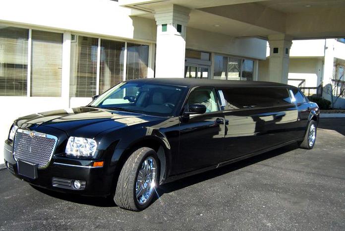 Virginia Beach 10 Passenger Limo